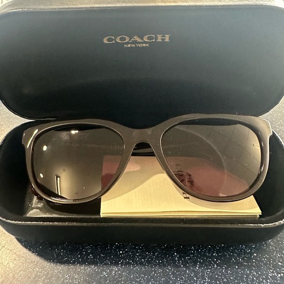 Coach Transparent Burgundy Pillow Full Rim Sunglasses main image 5